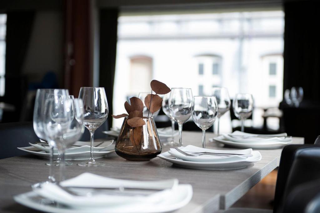 Henriks Hotell Skien Dış mekan fotoğraf