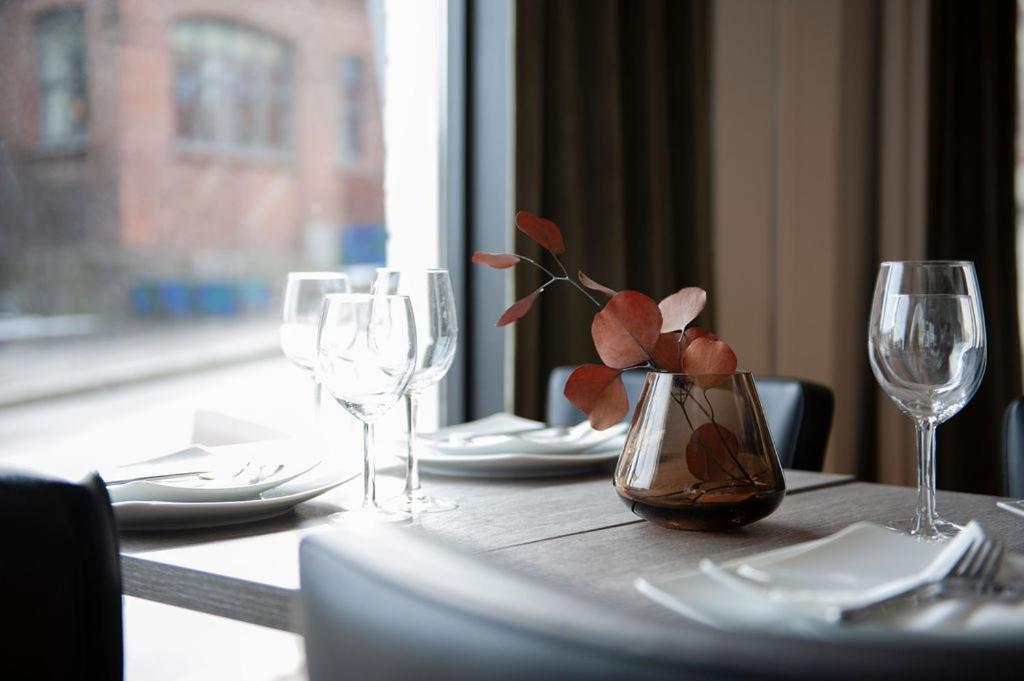 Henriks Hotell Skien Dış mekan fotoğraf